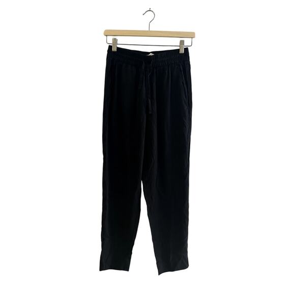 Everlane The Tencel Tapered Drawstring Pants in Butterlite Black XS - Picture 4 of 6
